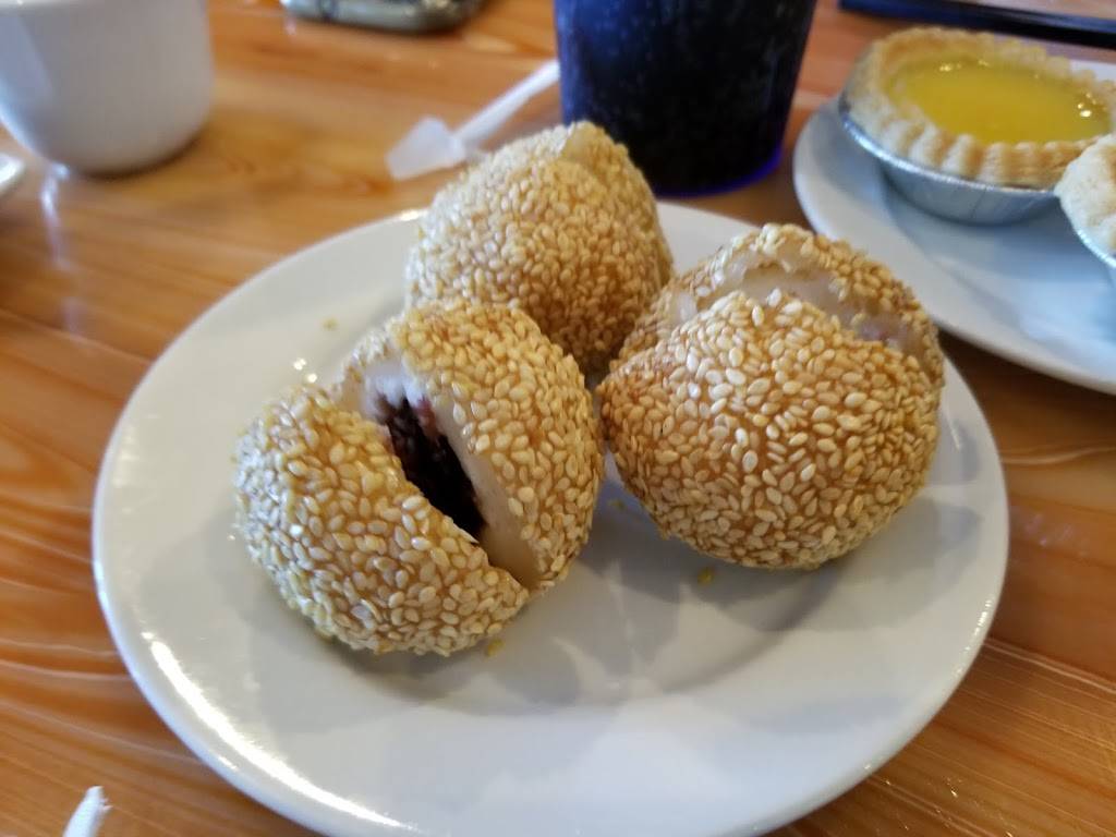 Hong Kong House | restaurant | 1120 E Fowler Ave, Tampa, FL 33612, USA | 8139792299 OR +1 813-979-2299