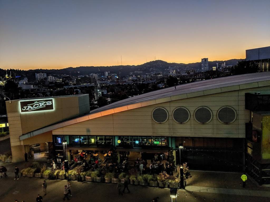 Dr. Jacks at the Rose Quarter | restaurant | 1 N Center Ct St, Portland, OR 97227, USA | 5037979947 OR +1 503-797-9947