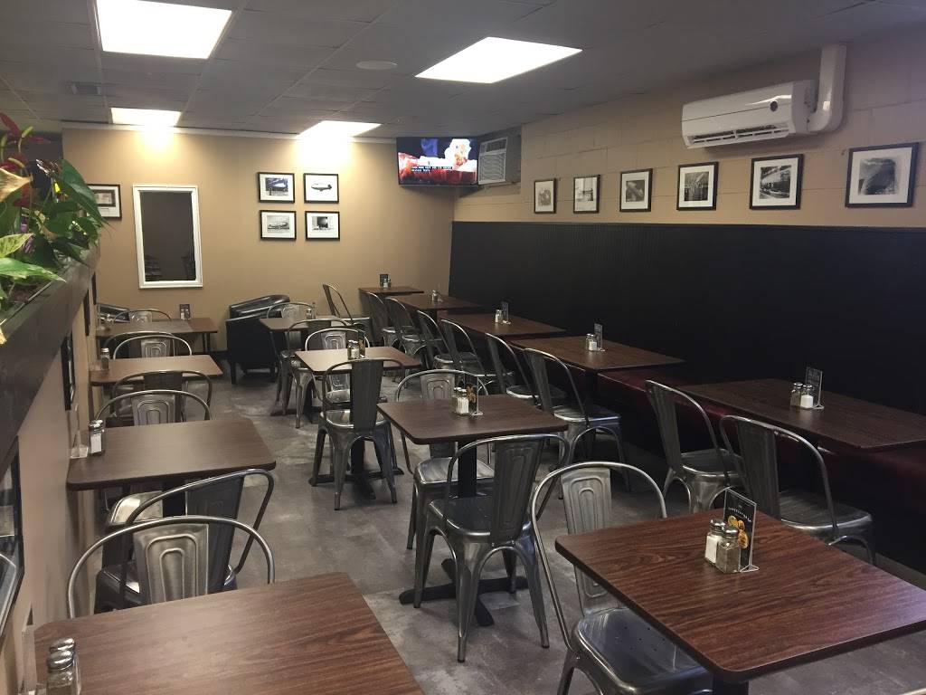 Three30Three Eatery | restaurant | Bldg. 333 JBMDL Lakehurst, Lakehurst, NJ 08733, USA | 7323231447 OR +1 732-323-1447