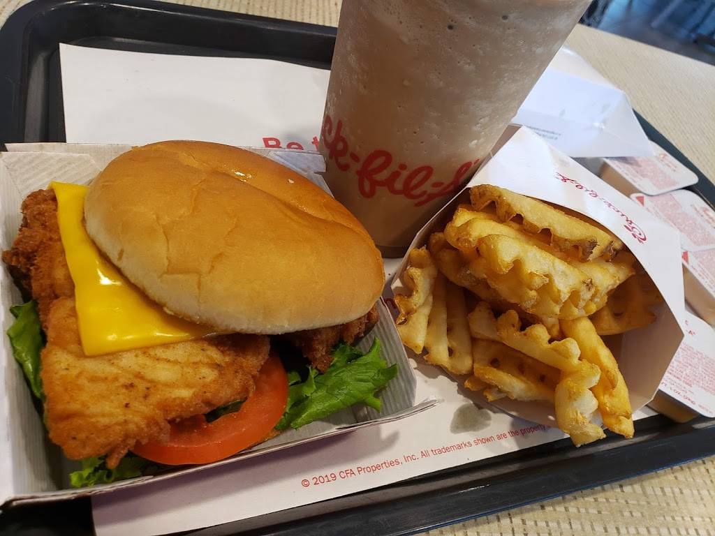 Chick-fil-A | restaurant | 4040 Merle Hay Rd, Des Moines, IA 50310, USA | 5152765222 OR +1 515-276-5222