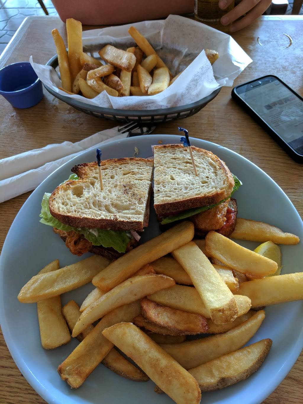 Solana Beach Fish House | restaurant | 1258, 124 Lomas Santa Fe Dr, Solana Beach, CA 92075, USA | 8584813474 OR +1 858-481-3474