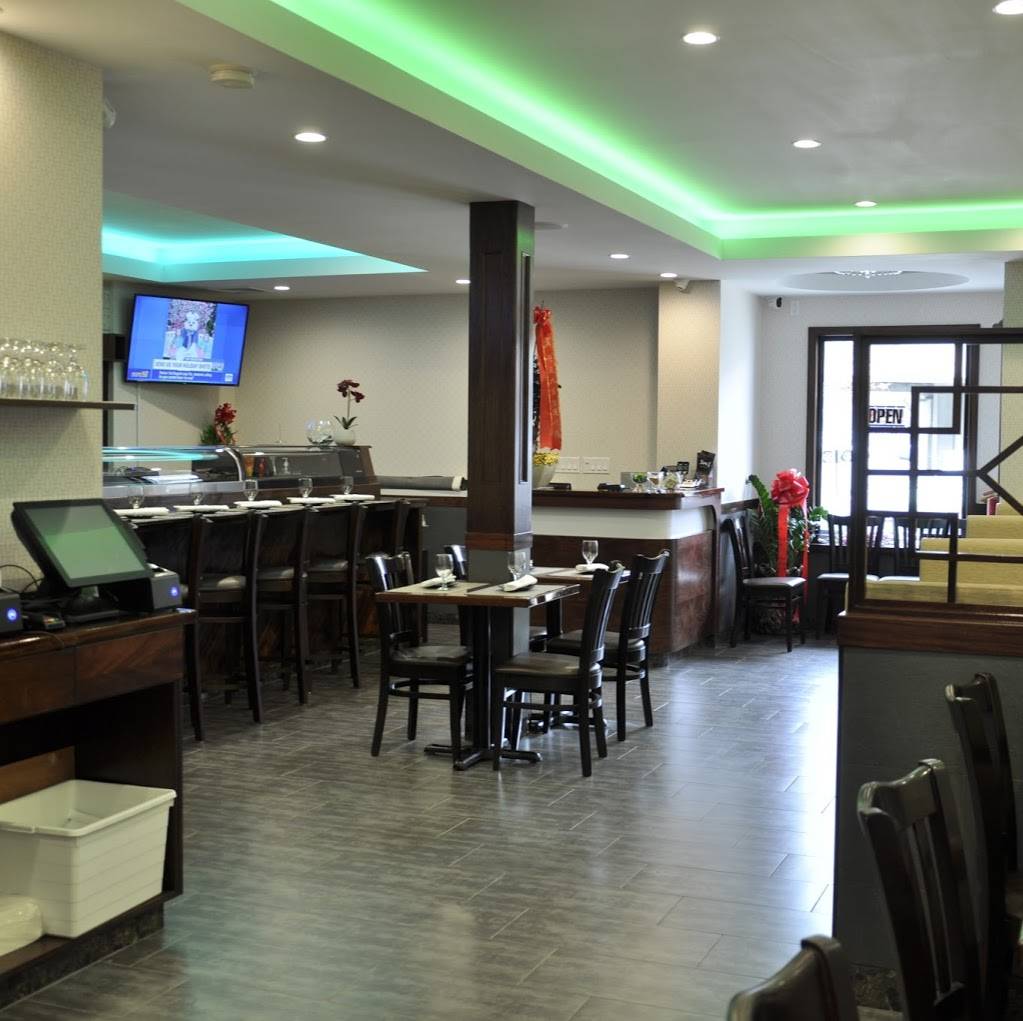 Sumi Sushi Asian Bistro | restaurant | 113 Front St, Massapequa Park, NY 11762, USA | 5167987300 OR +1 516-798-7300
