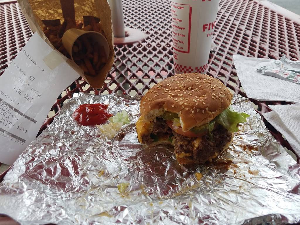 Five Guys | meal takeaway | 3450 Cobb Pkwy NW, Acworth, GA 30101, USA | 7705297188 OR +1 770-529-7188