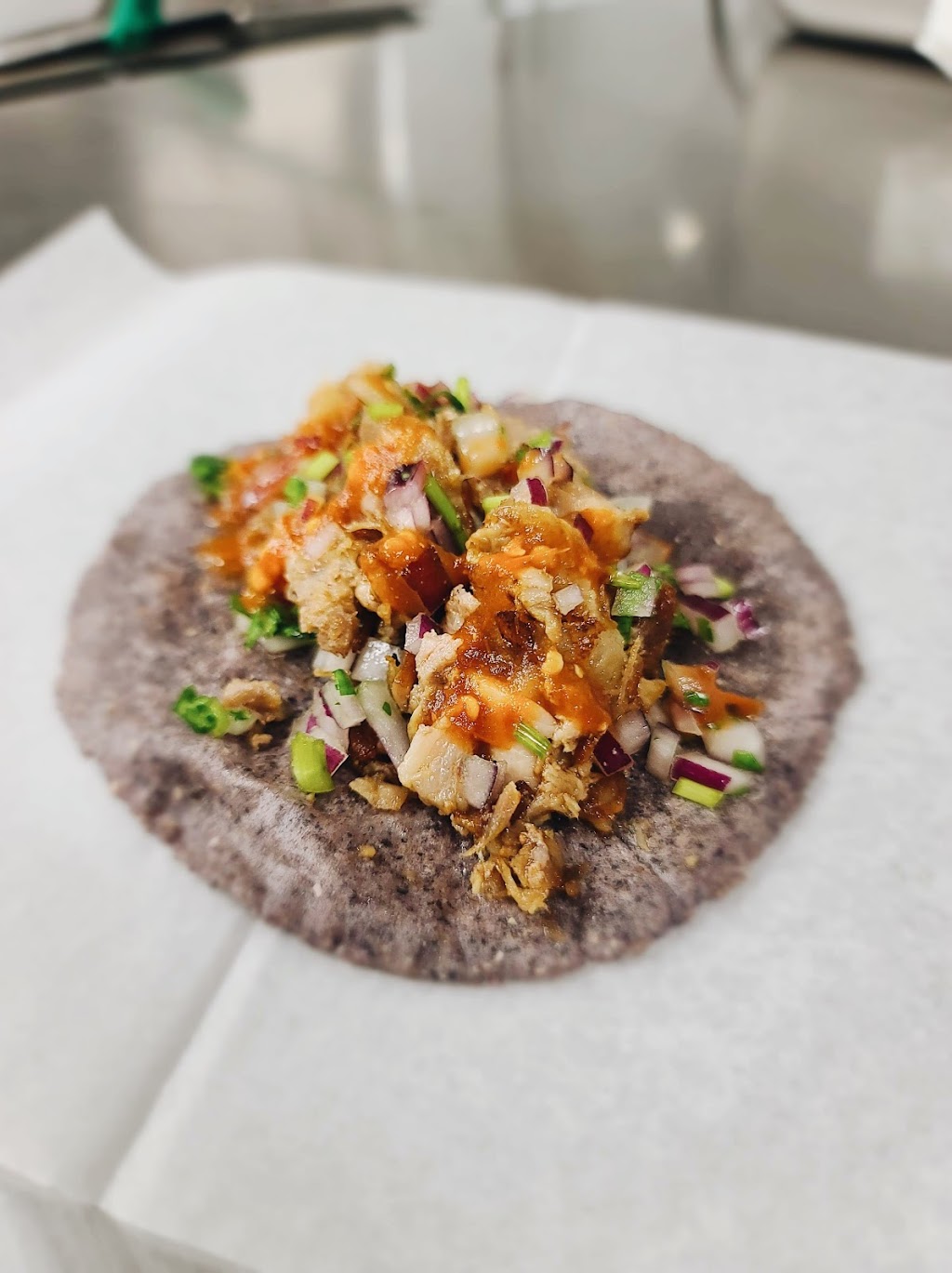 Uno Más Taco Truck | restaurant | 2600 S Walnut St, Bloomington, IN 47403, USA | 8122729543 OR +1 812-272-9543