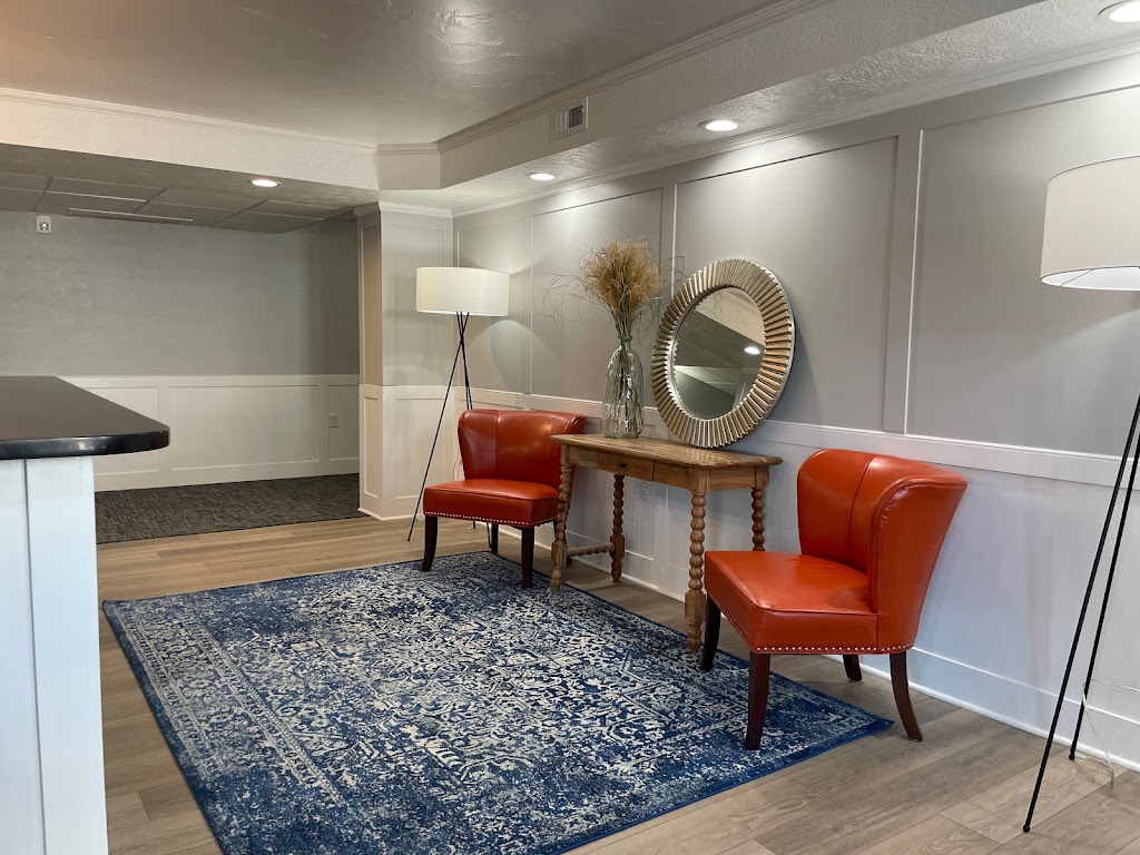 The Hermitage Inn & Taphouse | restaurant | 203 Virginia Ave, Petersburg, WV 26847, USA | 3045301841 OR +1 304-530-1841