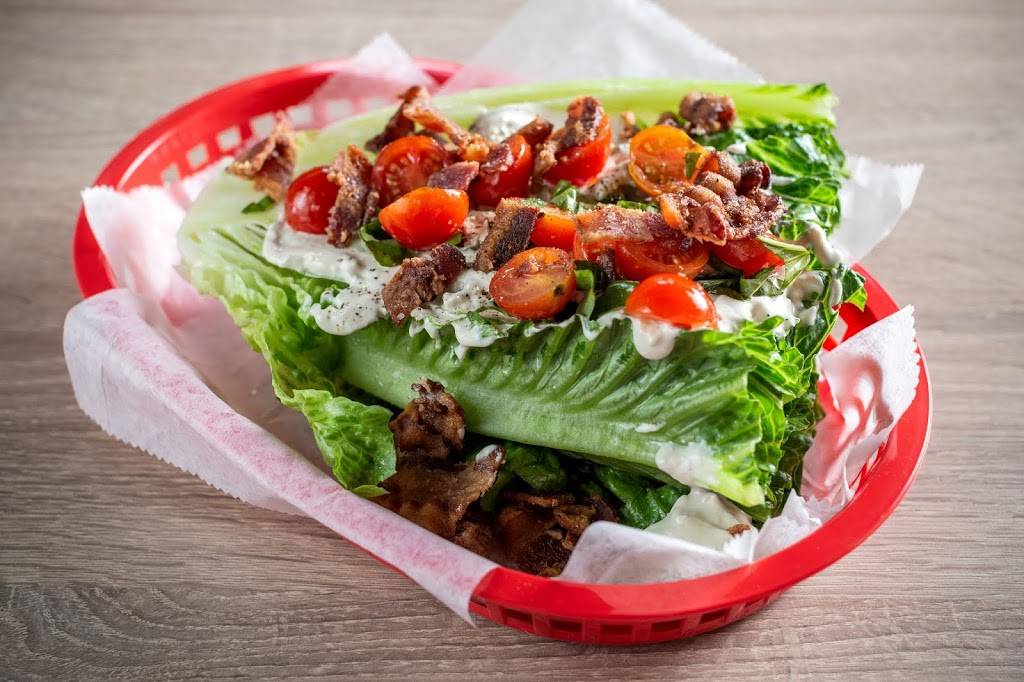 The Fat Shallot Lincoln Park | restaurant | 2468 N Clark St, Chicago, IL 60614, USA | 7736616335 OR +1 773-661-6335