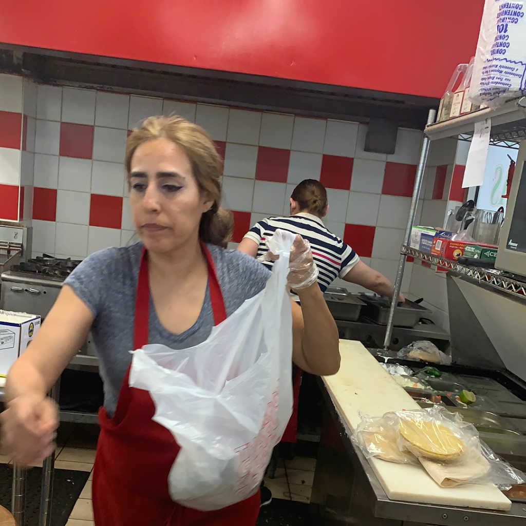 Veros Tacos | restaurant | 3553 W 159th St, Markham, IL 60428, USA | 7087334114 OR +1 708-733-4114