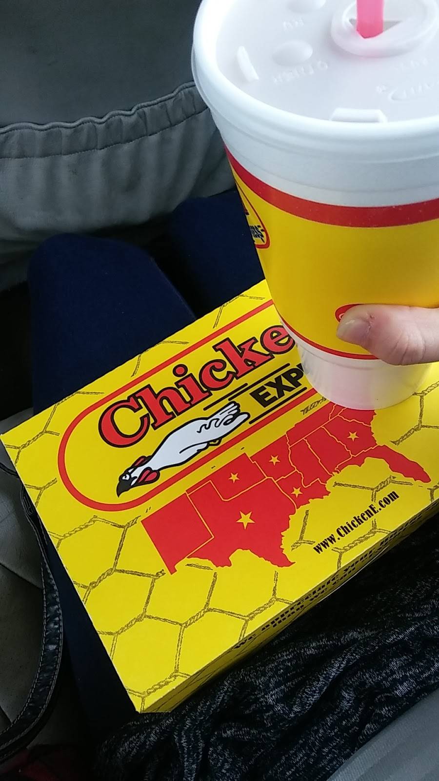 Chicken Express | restaurant | 6555 Wichita St, Forest Hill, TX 76140, USA | 8172930444 OR +1 817-293-0444