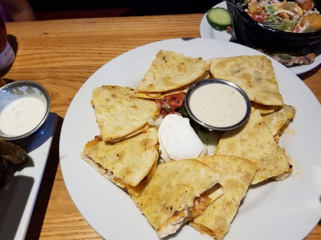 Chilis Grill & Bar | restaurant | 1001 Unser Blvd SE, Rio Rancho, NM 87124, USA | 5059943550 OR +1 505-994-3550