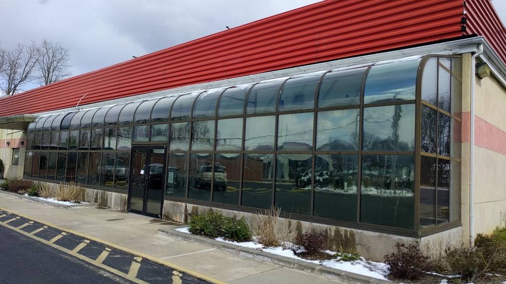 China Palace Restaurant | restaurant | 1815 NJ-35, Middletown, NJ 07748, USA | 7329570554 OR +1 732-957-0554