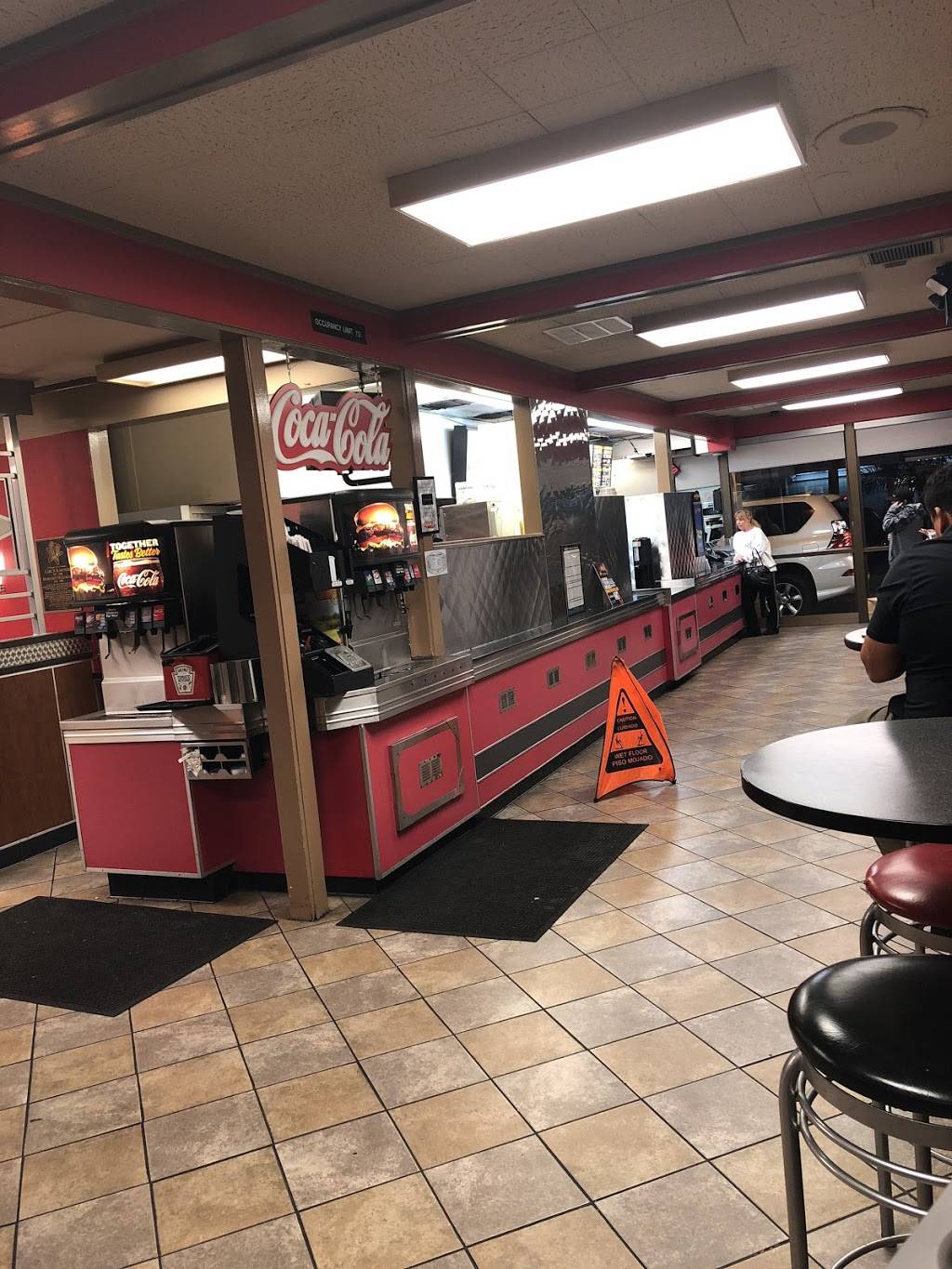 Carls Jr. | restaurant | 6882 Warner Ave, Huntington Beach, CA 92647, USA | 7148427666 OR +1 714-842-7666