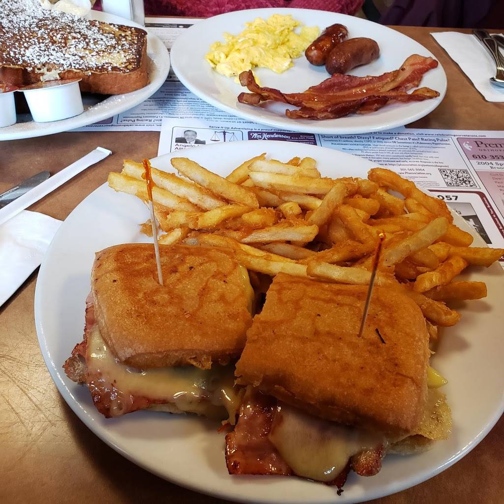 Llanerch Diner | restaurant | 95 E Township Line Rd, Upper Darby, PA 19082, USA | 6107896057 OR +1 610-789-6057