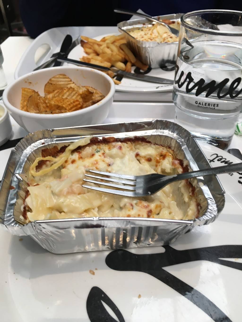 Toujours Mikes | restaurant | 5401 Boulevard des Galeries, Québec, QC G2K 1N4, Canada | 4186274695 OR +1 418-627-4695