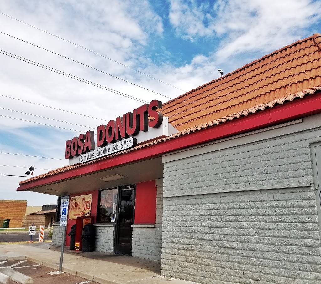 Bosa Donuts | cafe | 9025 N 43rd Ave, Phoenix, AZ 85051, USA | 6234357140 OR +1 623-435-7140