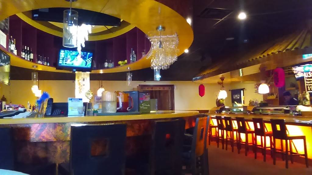 Umi Japanese Steakhouse | restaurant | 201 Cox Creek Pkwy, Florence, AL 35630, USA | 2567186868 OR +1 256-718-6868