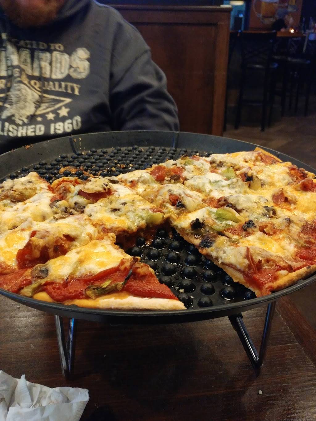 Gelsosomos Pizzeria and Pub | restaurant | 13019 Wicker Ave, Cedar Lake, IN 46303, USA | 2193745300 OR +1 219-374-5300