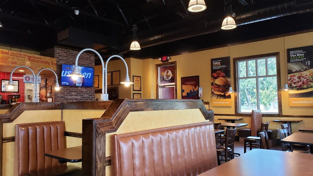 Zaxbys Chicken Fingers & Buffalo Wings | restaurant | 3201 Godwin Ln, Pensacola, FL 32526, USA | 8509128337 OR +1 850-912-8337