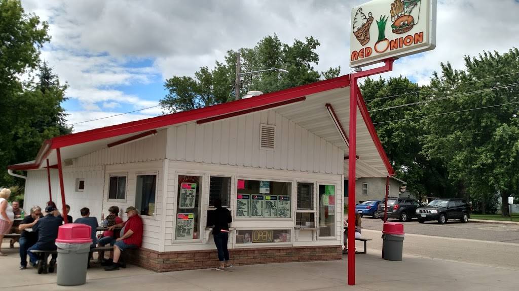Red Onion Drive Inn | restaurant | 610 Wells St, Belgrade, MN 56312, USA | 3202543507 OR +1 320-254-3507