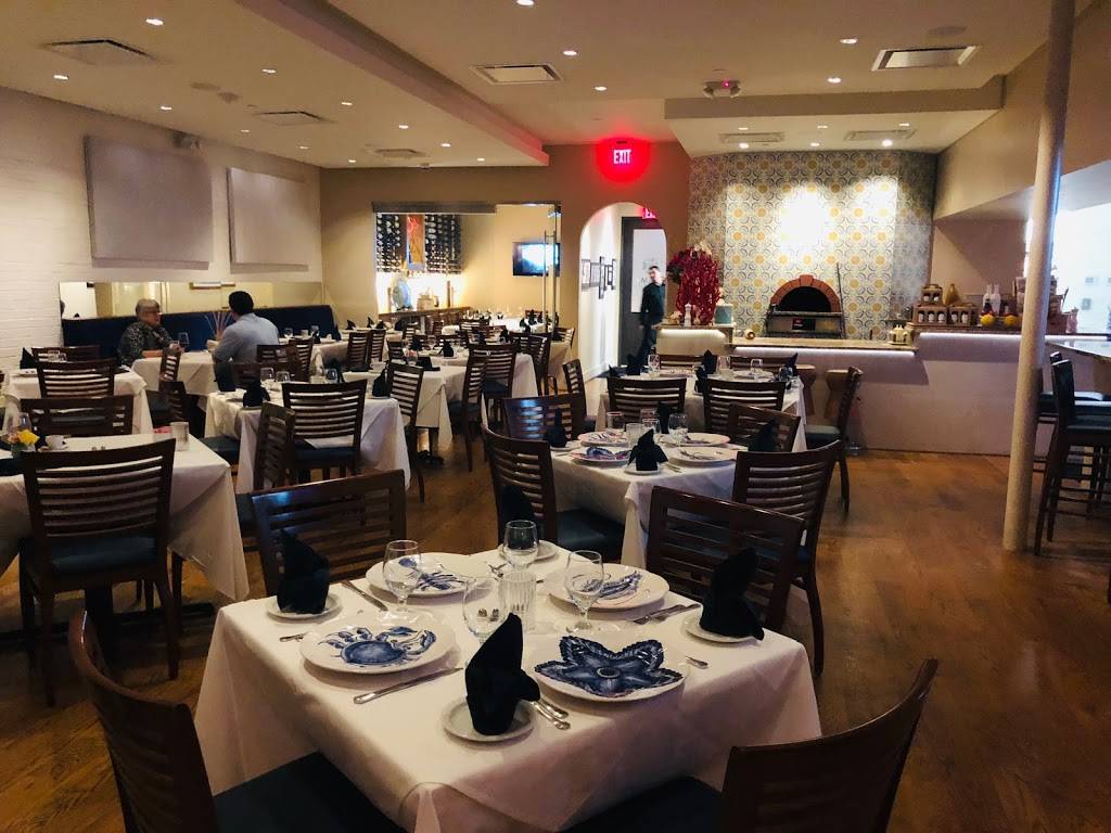Amalfi Ristorante Italiano & Bar | restaurant | 6100 Westheimer Rd, Houston, TX 77057, USA | 7135322201 OR +1 713-532-2201