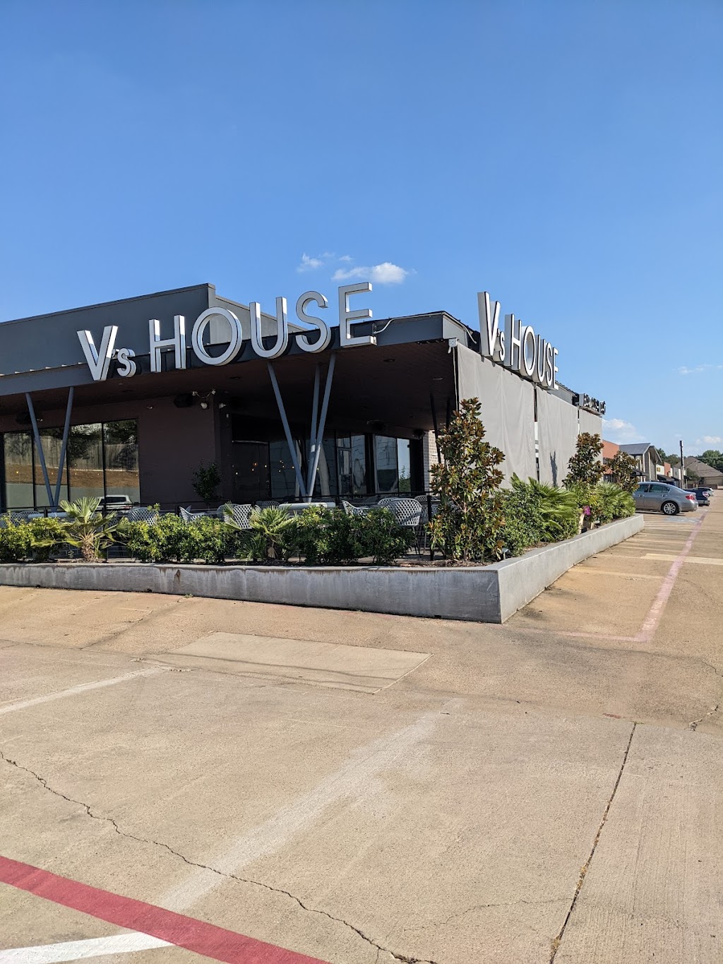 Vs House | restaurant | 8743 W Bedford Euless Rd, North Richland Hills, TX 76053, USA | 6827773690 OR +1 682-777-3690
