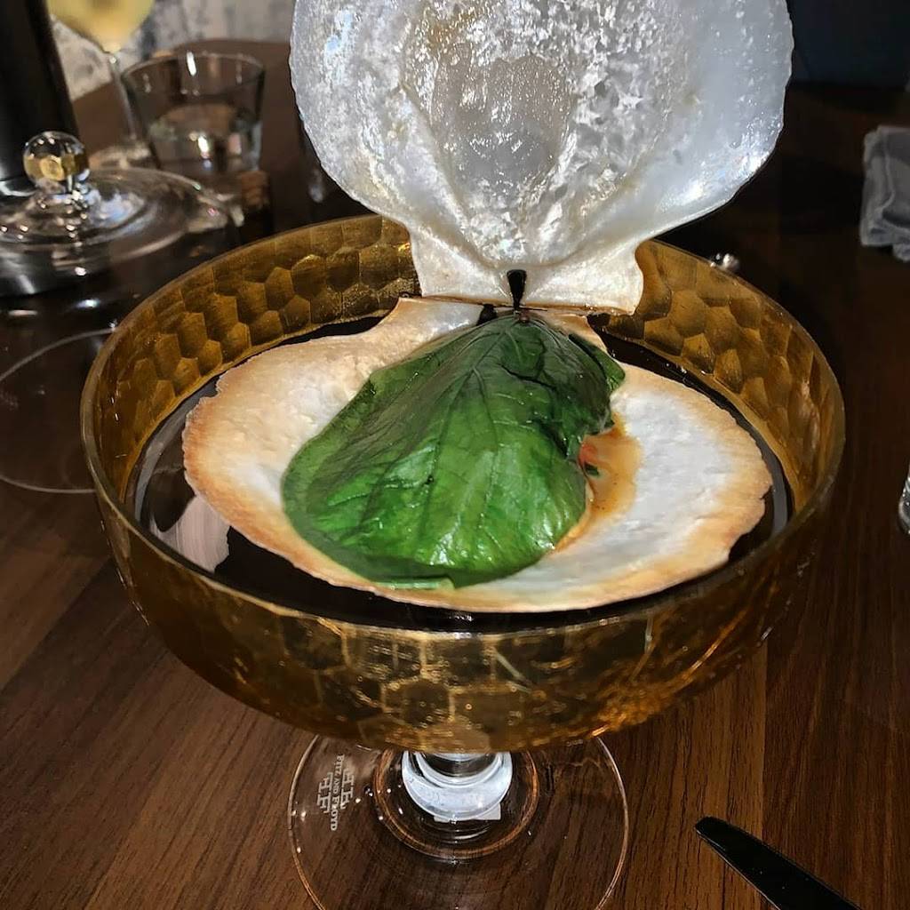 Hyde N Chic Restaurant | restaurant | 923 Creech Rd, Naples, FL 34105, USA | 2394043065 OR +1 239-404-3065