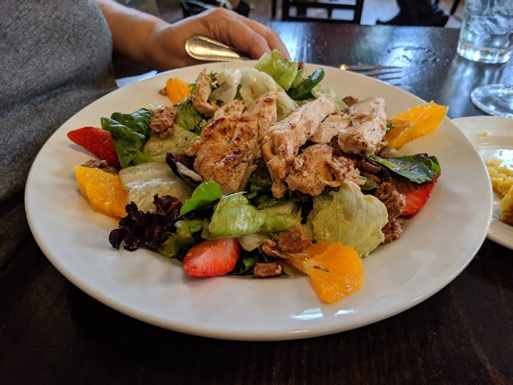 Cafe On the Corner | restaurant | 826 Scenic Hwy, Lookout Mountain, TN 37350, USA | 4238255005 OR +1 423-825-5005