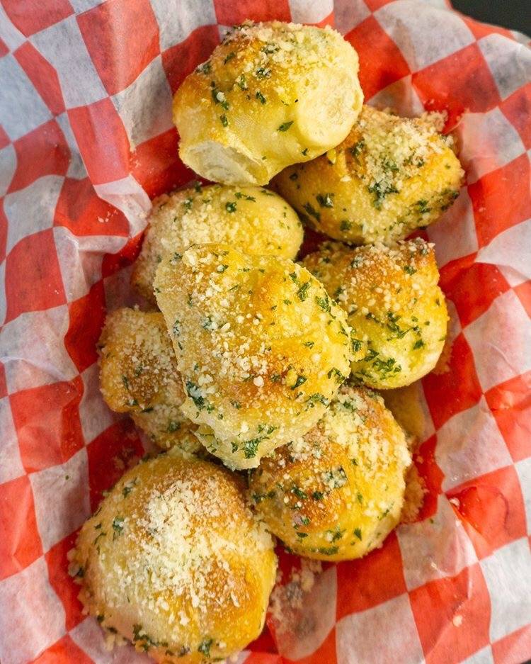 Hectors Pizza & More | restaurant | 12835 SW 42nd St, Miami, FL 33175, USA | 7869534088 OR +1 786-953-4088