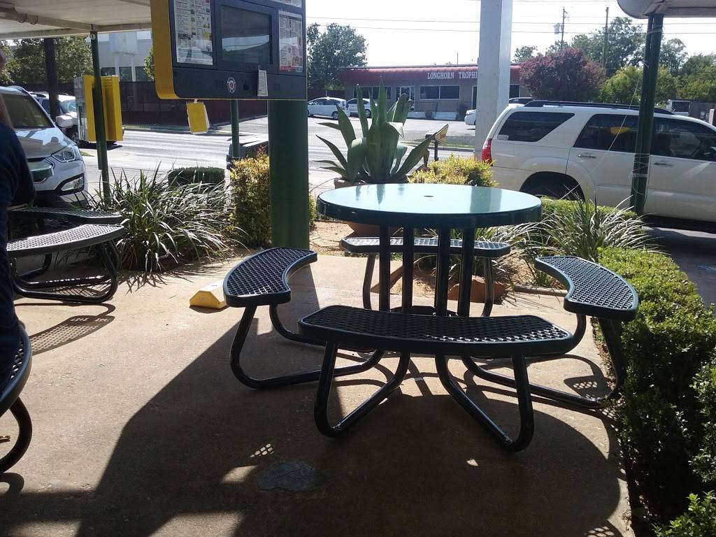 Sonic Drive-In | restaurant | 4929 Burnet Rd, Austin, TX 78756, USA | 5124517760 OR +1 512-451-7760