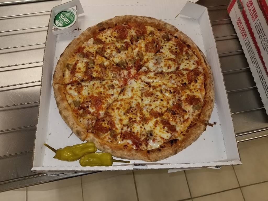 Papa Johns Pizza | restaurant | 500 W Broad St, Falls Church, VA 22046, USA | 7032377272 OR +1 703-237-7272