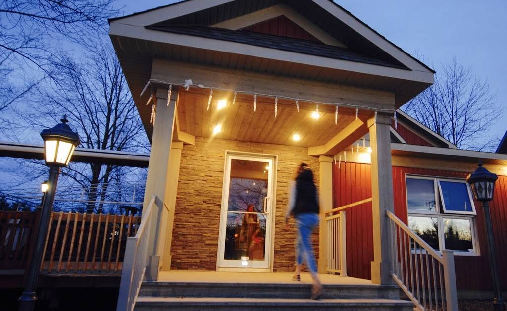 Brouemont Micro - brasserie | restaurant | 107 Boulevard de Bromont, Bromont, QC J2L 2K7, Canada | 4505340001 OR +1 450-534-0001