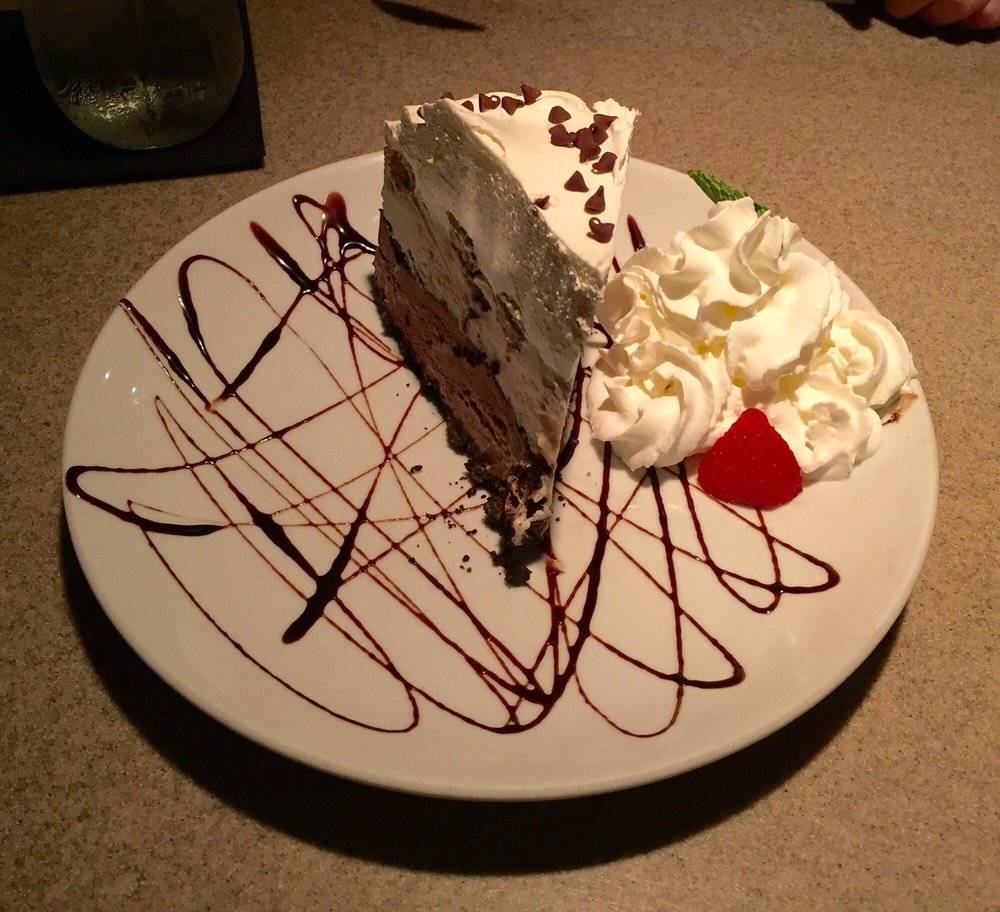 Joeys Bar & Grill | restaurant | 344 Chandler St, Worcester, MA 01602, USA | 5087973800 OR +1 508-797-3800