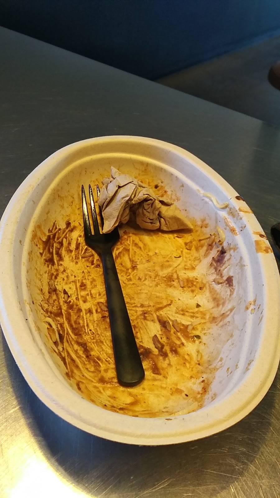 Chipotle Mexican Grill | restaurant | 1936 N Illinois 83, Round Lake Beach, IL 60073, USA | 8475434266 OR +1 847-543-4266