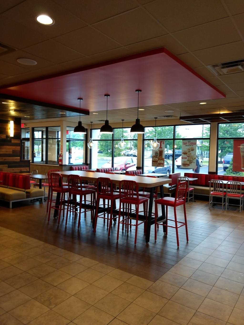 Arbys | restaurant | 3710 Easton-Nazareth Hwy, Easton, PA 18045, USA | 6105599670 OR +1 610-559-9670