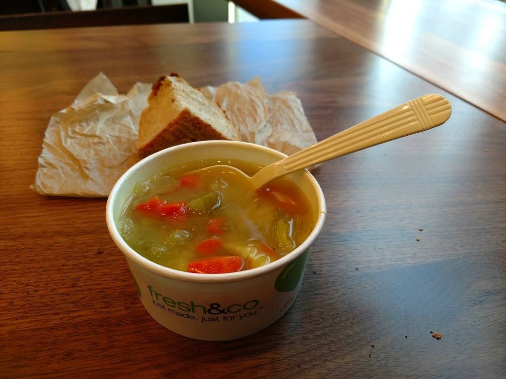 fresh&co | restaurant | 444 10th Ave, New York, NY 10001, USA | 2128672334 OR +1 212-867-2334