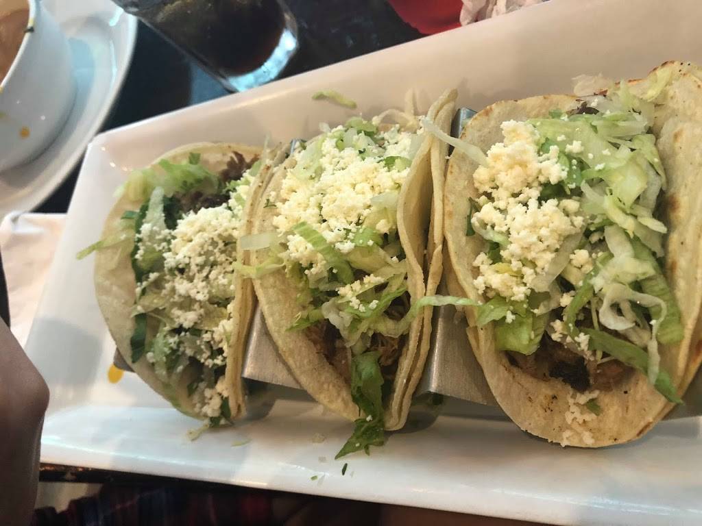 Estrellita Poblana I | restaurant | 2231 Westchester Ave, Bronx, NY 10462, USA | 7185187425 OR +1 718-518-7425