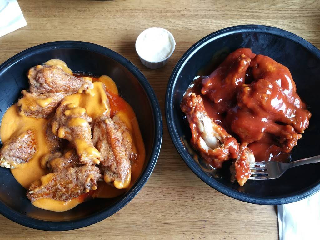 Wild Mikes | restaurant | 4498 Harrison Ave, Cincinnati, OH 45211, USA | 5135981616 OR +1 513-598-1616