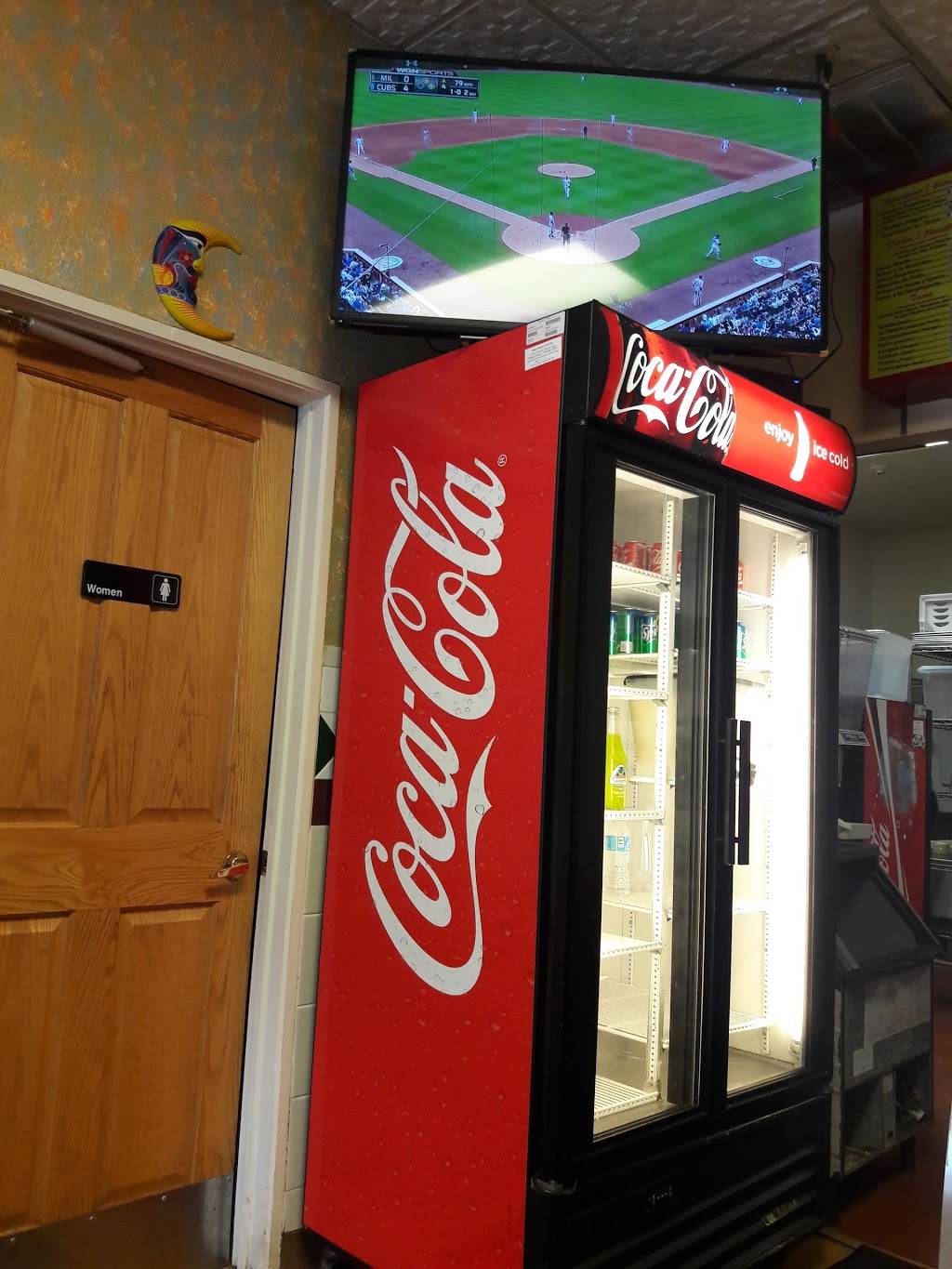 Taqueria Aurelios | restaurant | 956 Roosevelt Rd, West Chicago, IL 60185, USA | 6302933774 OR +1 630-293-3774