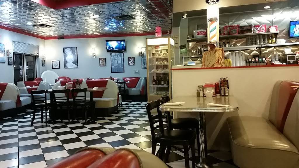 5 & Diner | restaurant | 13001 Founders Square Dr, Orlando, FL 32828, USA | 4077570978 OR +1 407-757-0978