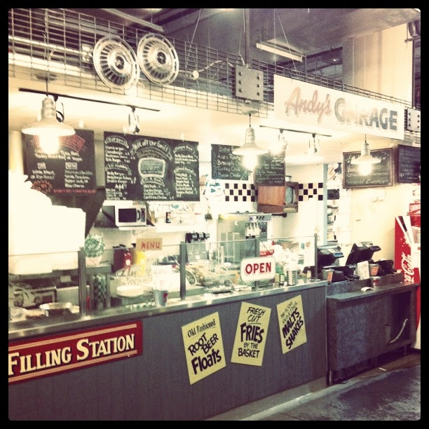 Andys Garage | meal takeaway | 920 E Lake St #161, Minneapolis, MN 55407, USA | 6128862602 OR +1 612-886-2602