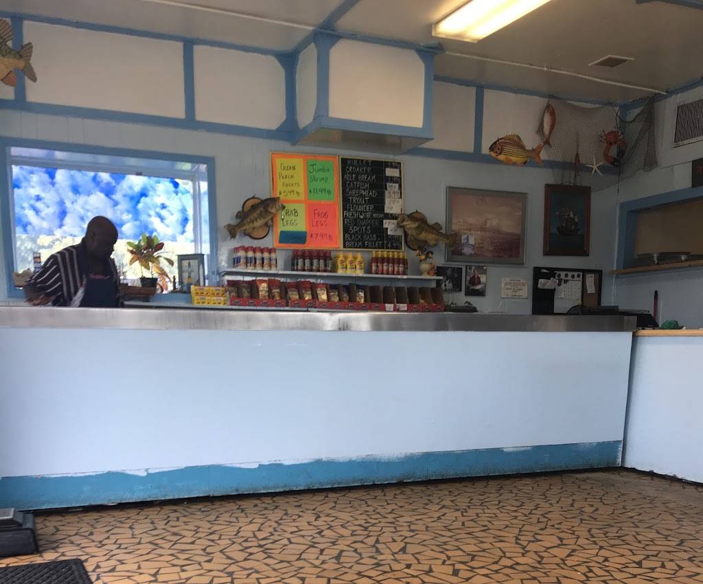 Galles Seafood | restaurant | 31 Laney Walker Blvd, Augusta, GA 30901, USA | 7067244625 OR +1 706-724-4625