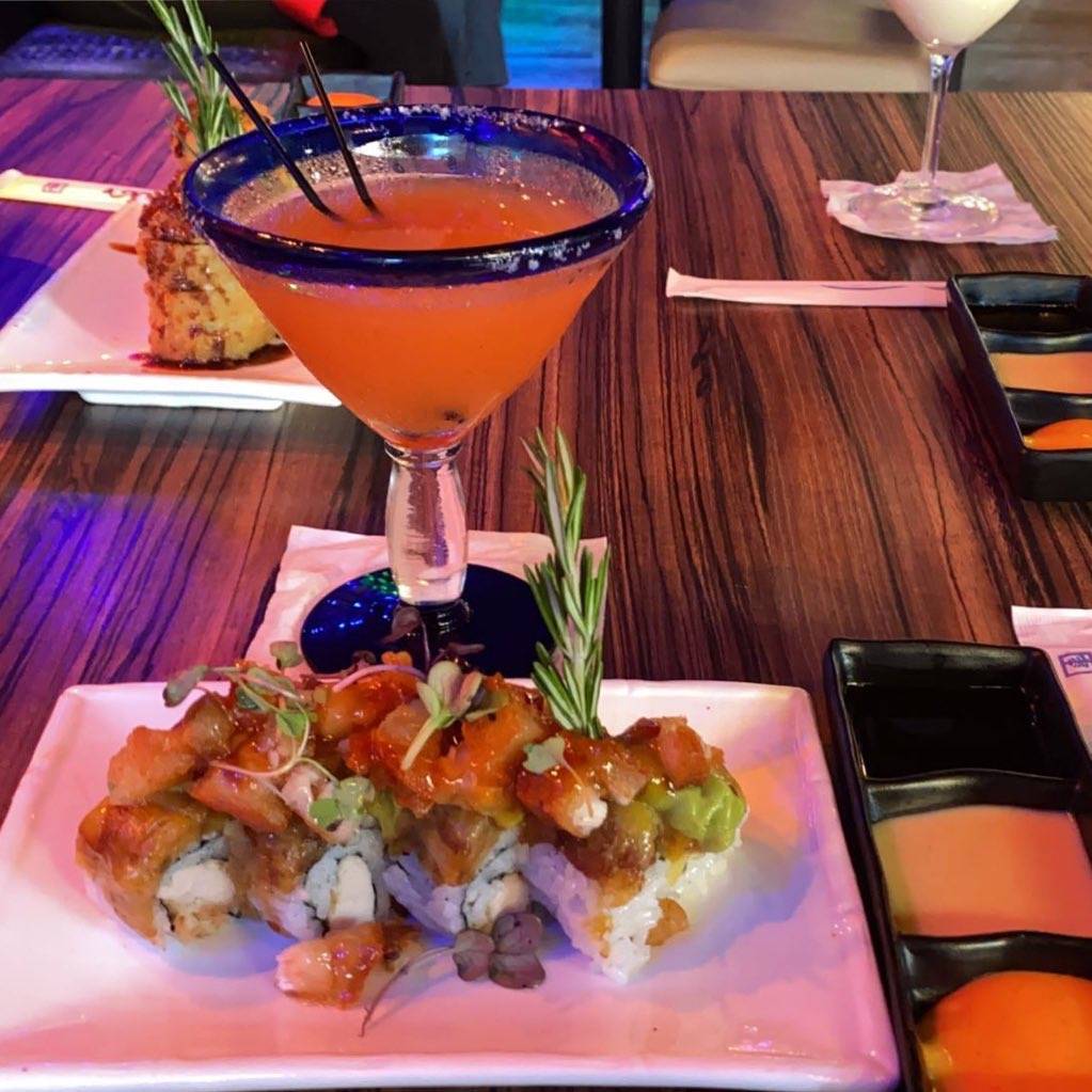 Vaka Restaurant | restaurant | 337 Essex St, Lawrence, MA 01840, USA | 9786557278 OR +1 978-655-7278