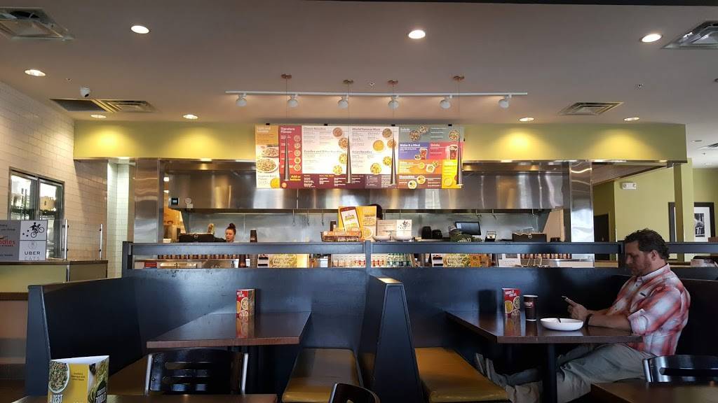 Noodles and Company | restaurant | 1225 S Hurstbourne Pkwy, Louisville, KY 40222, USA | 5026320102 OR +1 502-632-0102