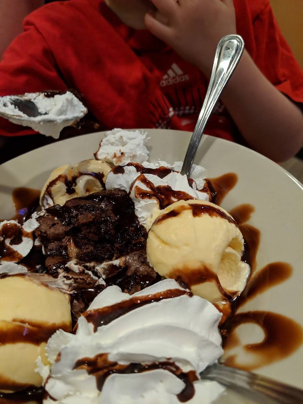 Joey Bs Food & Drink | restaurant | 189 Concord Plaza Shopping Center, St. Louis, MO 63128, USA | 3148432121 OR +1 314-843-2121