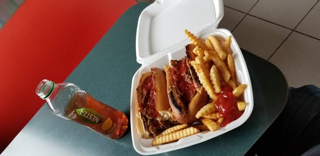 Salvitos Pizza Palace | restaurant | 9045 Ashton Rd, Philadelphia, PA 19136, USA | 2156767070 OR +1 215-676-7070