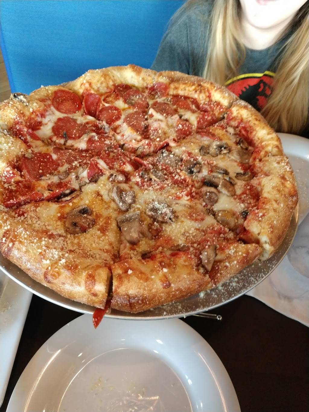 Mellow Mushroom | meal takeaway | 10950 Eagle Village Dr Suite 305C, Fort Myers, FL 33913, USA | 2395992616 OR +1 239-599-2616