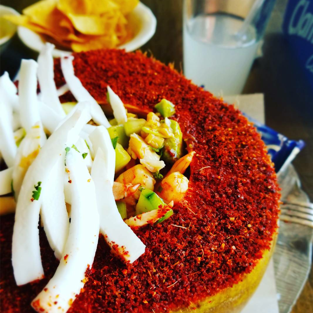 Clamatos And Cocos On Broadway | restaurant | 943 Broadway, Chula Vista, CA 91911, USA | 6196916261 OR +1 619-691-6261