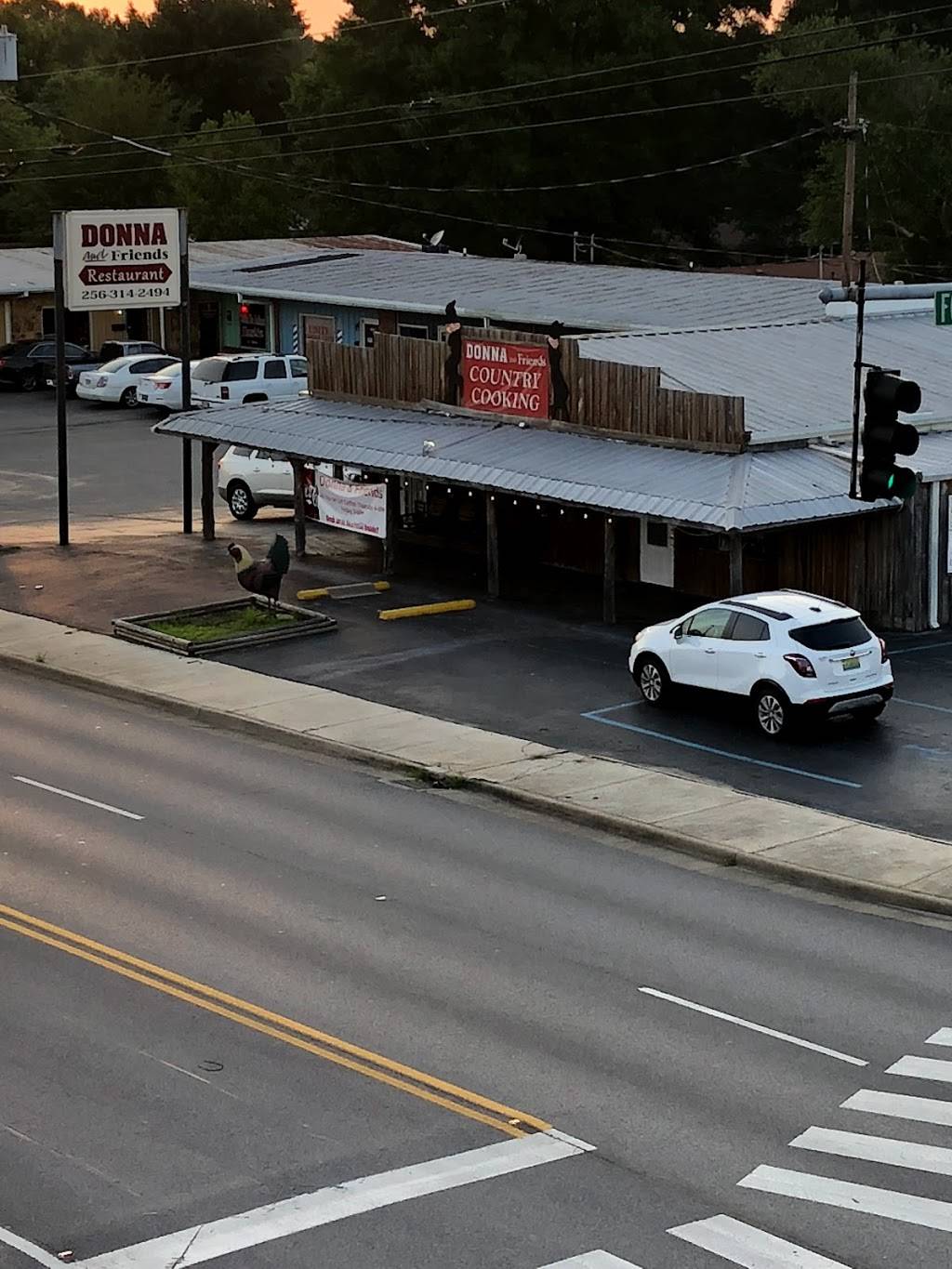 Donna and Friends | restaurant | Muscle Shoals, AL 35661, USA | 2563142494 OR +1 256-314-2494