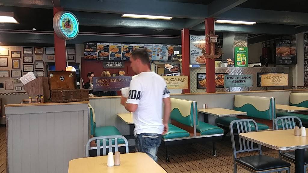 Long John Silvers | restaurant | 2880 S Bay St, Eustis, FL 32726, USA | 3523571125 OR +1 352-357-1125