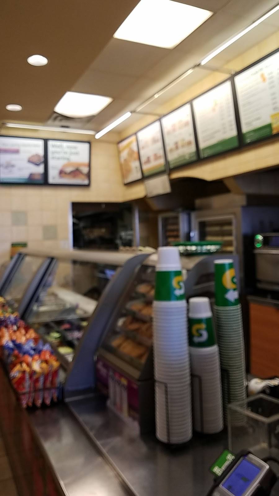Subway Restaurants | restaurant | 1356 N Avalon Blvd, Wilmington, CA 90744, USA | 3105139600 OR +1 310-513-9600