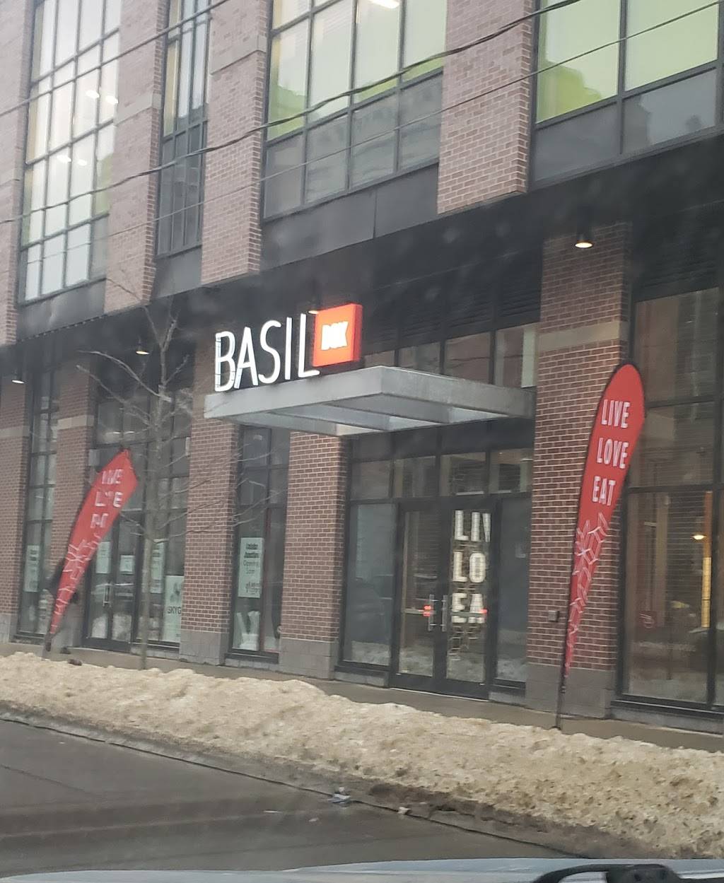 Basil Box | restaurant | 410 Bathurst St Unit 114, Toronto, ON M5T 2S6, Canada | 4169251000 OR +1 416-925-1000